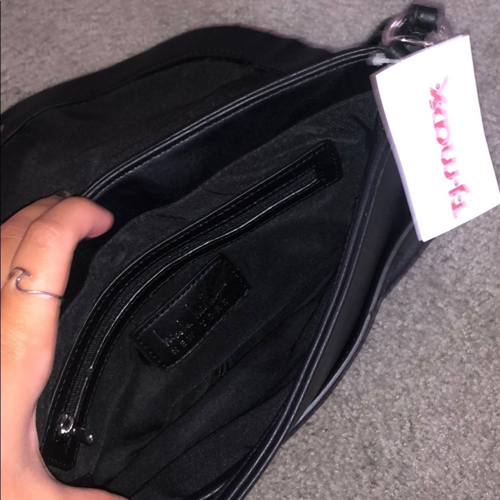 Purse - Picture 2 of 2